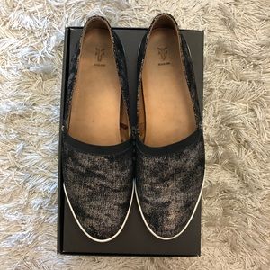 Frye Women’s Melanie Slip On